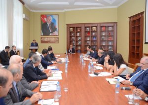 UNEC-də imtahan prosesi təkmilləşdirilir