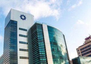 Beynəlxalq Bankın səhmləri dəyərindən ucuza satılır - ekspert danışır