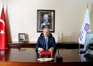 Türkiyəli nazir: Bakı-Tbilisi-Qars vasitəsilə yük daşımaları 3 milyon tona çatdırılacaq