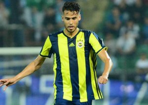 "Fənərbaxça" futbolçusu Dieqo Reyesi "Leqanes"ə icarəyə verib