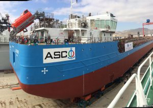 Azərbaycanda yeni tanker suya buraxılıb