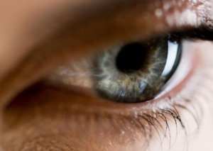 Ölkədə 3 mindən çox xəstə buynuz qişanın transplantasiyası əməliyyatını gözləyir