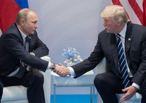 Tramp və Putin arasında telefon danışığı olub