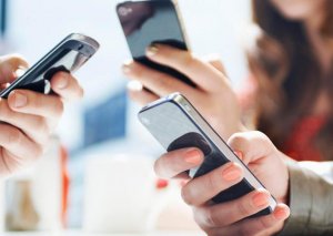 Azərbaycanda mobil rabitə operatorları 7 ayda 497 milyon manat gəlir əldə edib
