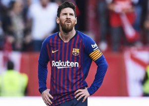 Messi daha 1 ay oynamaya bilər