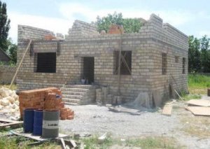 Şamaxıda zəlzələdən zərər çəkənlər üçün 251 evin inşası başa çatıb