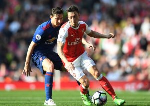"Mançester Yunayted" öz meydanında "Arsenal"la heç-heçə edib