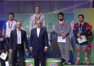 Sərbəst güləşçilərimiz beynəlxalq turnirdə iki medal qazanıblar