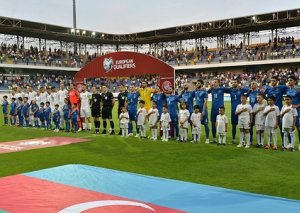 Azərbaycan millisi bu gün Slovakiya yığmasının qonağı olacaq