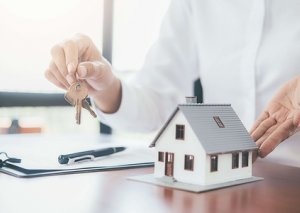 Ötən ay Türkiyədə ev alan azərbaycanlıların sayı 30% azalıb