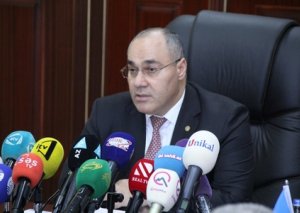Səfər Mehdiyev xaricdən gətirilən avtomobillərlə bağlı yeniliklərdən danışdı
