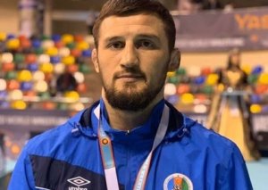 Sərbəst güləşçimiz Aslanbek Alborov karyerasında ilk dəfə Avropa çempionatında fəxri kürsüyə qalxıb