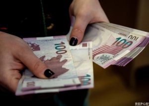 Minimum əməkhaqqı artırıla bilər