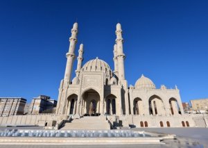 Azərbaycanda yas mərasimlərinə koronavirus məhdudiyyəti qoyuldu