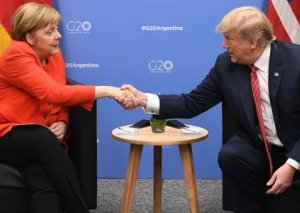 Merkel Trampla koronavirus təhlükəsini və Əfqanıstandakı vəziyyəti müzakirə edib