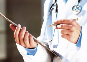 Azərbaycanda baş həkim tutduğu vəzifədən azad edildi