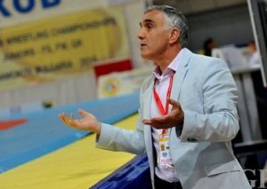 Azərbaycanda yüksək vəzifədə çalışmış şəxs koronavirusdan öldü