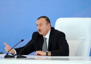Dövlət başçısı: "Aprel döyüşləri mənfur qonşumuza dərs olmalı idi"