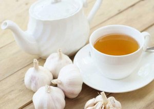 Sarımsaqlı çayla arıqlayın