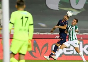 Liderlər uduzub, "Beşiktaş" qələbə qazanıb