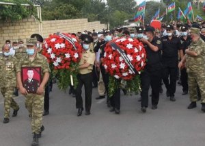 Şəhid gizirimiz Yaşar Babayev son mənzilə yola salınıb