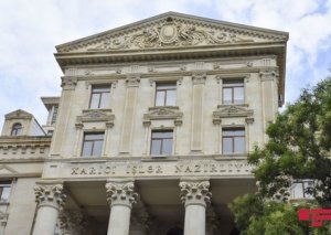 XİN Hindistanda baş vermiş təyyarə qəzası ilə bağlı başsağlığı verib