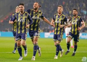 "Fənərbaxça"nın futbolçusu koronavirusa yoluxub