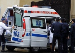 Gədəbəydə minik maşını aşıb, xəsarət alanlar var