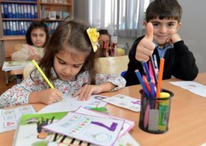 Məktəbəhazırlıq qruplarına 17 mindən çox uşaq qeydiyyatdan keçib