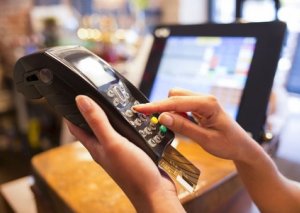 Azərbaycanda POS-terminalların sayı ilin əvvəlindən 16% azalıb