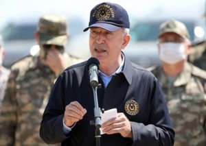 Hulusi Akar: “Ərazi bütövlüyünün bərpası uğrunda mübarizədə Azərbaycanı bütün imkanlarımızla dəstəkləyəcəyik”