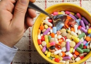 Alimlər vitaminlərin sağlamlığın yaxşılaşması üçün faydasını inkar etdilər