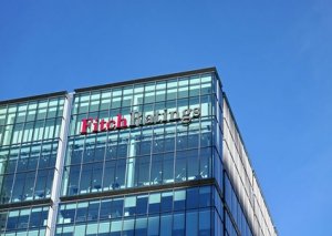 "Fitch": Gələn il neftə tələbatın tam bərpa olunma ehtimalı azdır