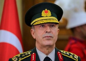 Hulusi Akar: “Türkiyədə minlərlə azərbaycanlı zabit təhsil alır”