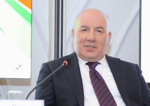 Elman Rüstəmov:
