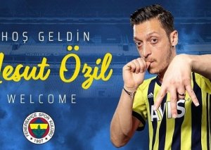 Mesut Özil rəsmən "Fənərbağça"da