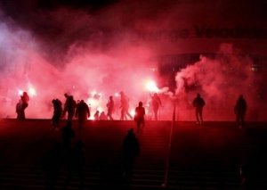 Fransa klubu azarkeşlərinin zorakılığı ilə bağlı bəyanat yaydı