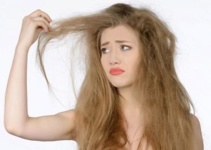 Gec uzanan saçlar üçün maska