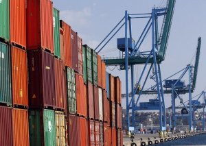 Azərbaycanın xarici ticarət dövriyyəsi 2 milyard dolları ötüb