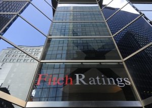 “Fitch” neft qiymətlərinə dair yeni proqnozunu açıqlandı