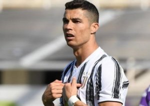 İtaliya mətbuatı Ronaldonu tənqid etdi