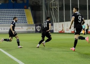 Mahir Emreli penalti antirekorduna şərik oldu