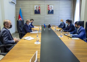 Qətərlə energetika sahəsinə investisiya imkanları müzakirə edilib