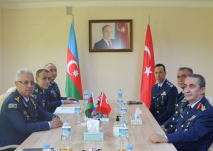 Azərbaycan və Türkiyə HHQ-i arasında əlaqələrin genişləndirilməsi məsələləri müzakirə edilib - VİDEO