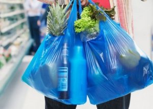 Azərbaycanda plastik qablar, sellofan torbaların istifadəsi qadağan olunub, lakin...