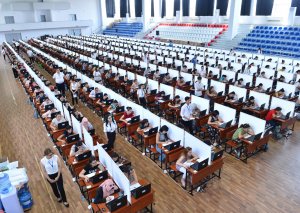 Bu gün üç mindən çoxc müəllim imtahan verir