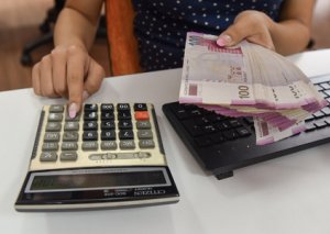 Nazirlik tələbə kreditlərinin verilməsi qaydasını AÇIQLADI