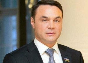 Deputatın polisi döyməsi ilə bağlı cinayət işi açıldı