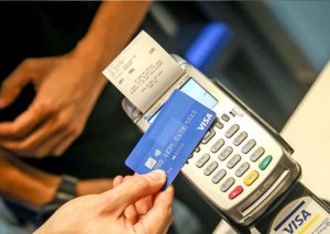 Bankomatların sayı 8, ödəniş terminalları isə 17 faiz artırılıb