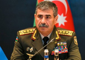 Zakir Həsənov ordunun döyüşə hazırlıq səviyyəsini yoxlayıb, tapşırıqlar verib